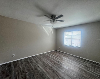 5503 Pokeweed Court - Photo Thumbnail 12