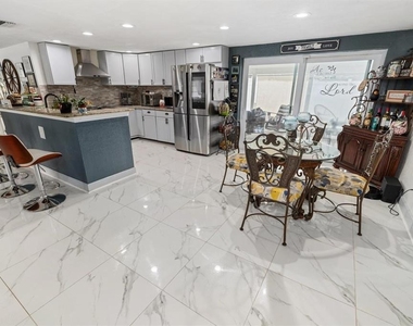 3549 Rockaway Drive - Photo Thumbnail 3