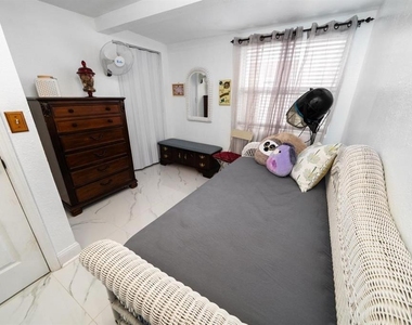 3549 Rockaway Drive - Photo Thumbnail 8