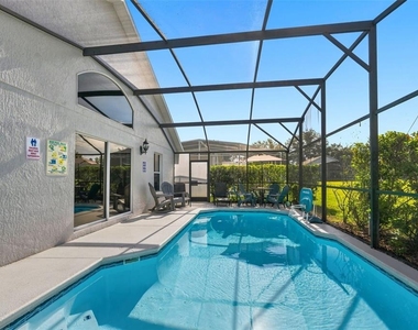 334 Grosvenor Loop - Photo Thumbnail 50