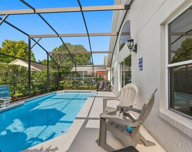 334 Grosvenor Loop - Photo Thumbnail 57