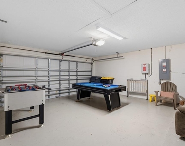 334 Grosvenor Loop - Photo Thumbnail 59