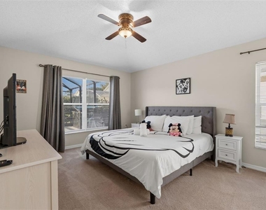334 Grosvenor Loop - Photo Thumbnail 28
