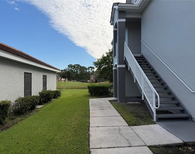 14037 Fairway Island Drive - Photo Thumbnail 3