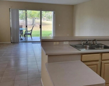 14037 Fairway Island Drive - Photo Thumbnail 5