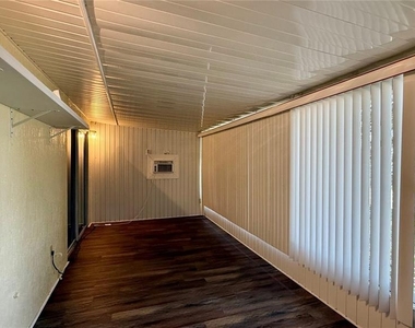 207 Winter Ridge Boulevard - Photo Thumbnail 16