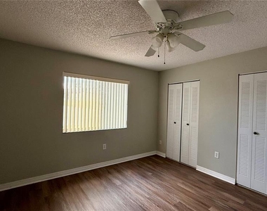 207 Winter Ridge Boulevard - Photo Thumbnail 14