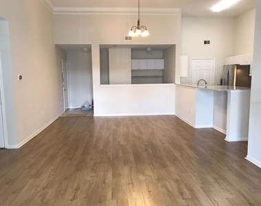 239 Longview Avenue - Photo Thumbnail 9