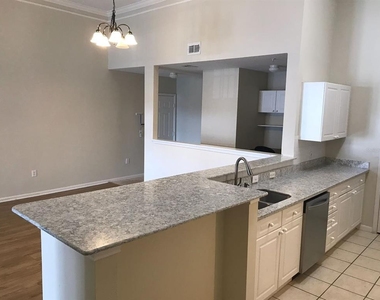 239 Longview Avenue - Photo Thumbnail 12