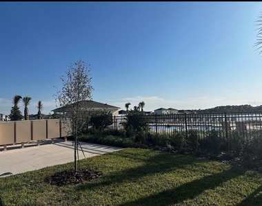 1512 Hummingbird Road - Photo Thumbnail 8