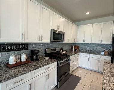 3294 Woodland Brook Way - Photo Thumbnail 6