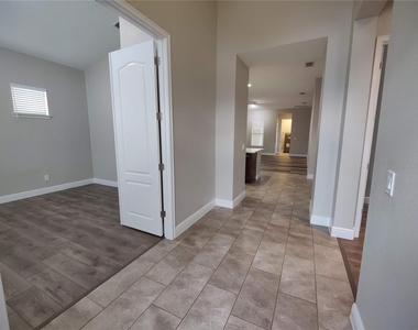 9042 Yonath Street - Photo Thumbnail 29