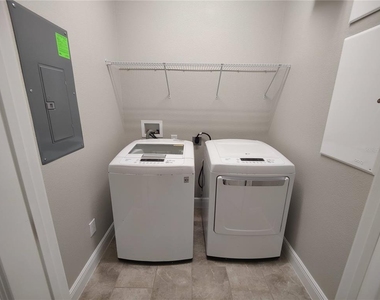 9042 Yonath Street - Photo Thumbnail 34