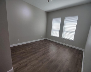 9042 Yonath Street - Photo Thumbnail 27