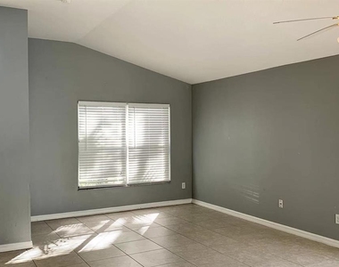 2608 Brookshire Court - Photo Thumbnail 2