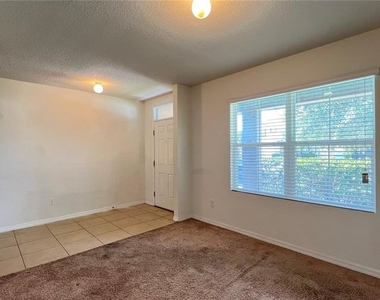 3670 Maidencain Street - Photo Thumbnail 5