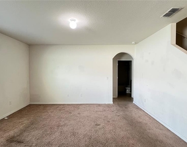 3670 Maidencain Street - Photo Thumbnail 11