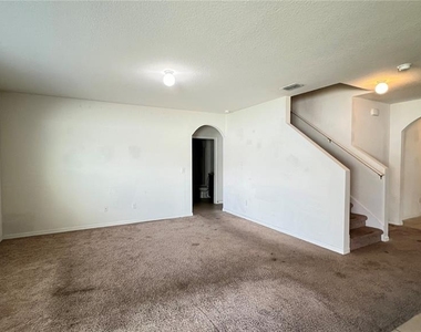 3670 Maidencain Street - Photo Thumbnail 12