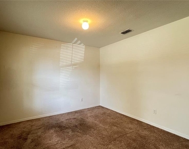 3670 Maidencain Street - Photo Thumbnail 3