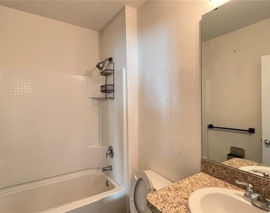 3670 Maidencain Street - Photo Thumbnail 18