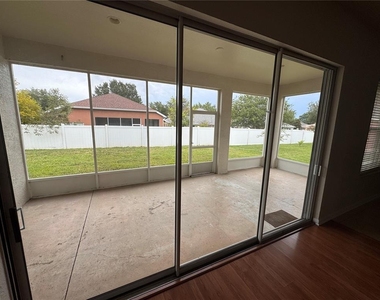 3993 Sw 58th Avenue - Photo Thumbnail 8