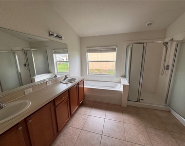 3993 Sw 58th Avenue - Photo Thumbnail 11