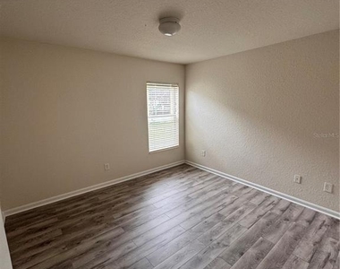3993 Sw 58th Avenue - Photo Thumbnail 14