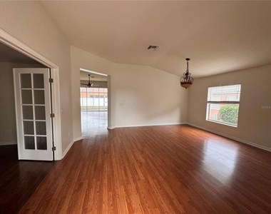 3993 Sw 58th Avenue - Photo Thumbnail 1