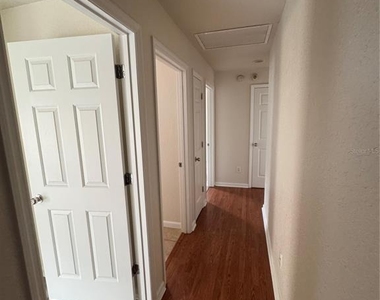3993 Sw 58th Avenue - Photo Thumbnail 18