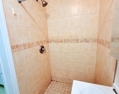 2300 Sw 24th Street - Photo Thumbnail 7