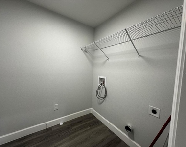 2746 Sw 147th Court - Photo Thumbnail 8