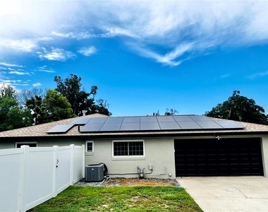 3370 Se 31st Terrace - Photo Thumbnail 1