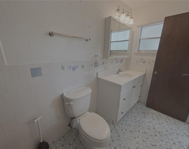 6350 Ne 86 Avenue - Photo Thumbnail 16