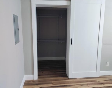 25405b Colmar Avenue - Photo Thumbnail 12