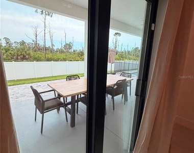 8212 Leafy Way - Photo Thumbnail 28