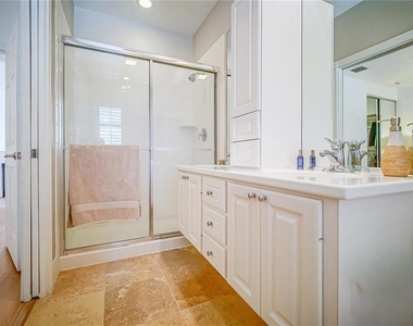 8523 Leatherleaf Lane - Photo Thumbnail 19