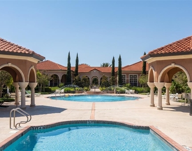 5500 Metrowest Boulevard - Photo Thumbnail 12