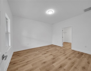 14480 Argus Lane - Photo Thumbnail 10