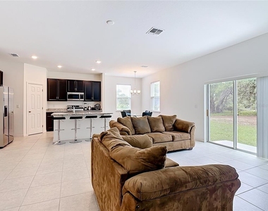 1414 Orlando Court - Photo Thumbnail 13