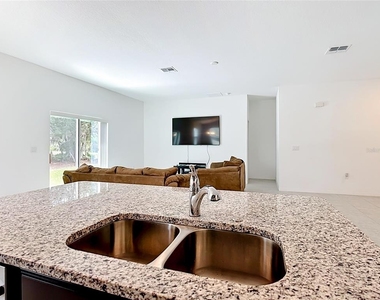 1414 Orlando Court - Photo Thumbnail 7