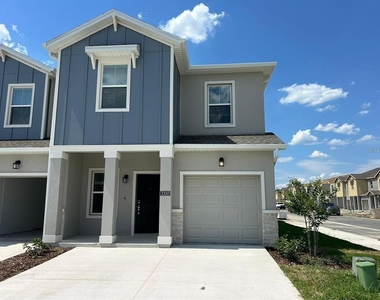 3350 Laurent Loop - Photo Thumbnail 1
