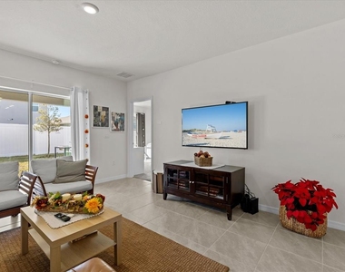 1807 Brisbane Place - Photo Thumbnail 5