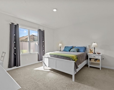 1807 Brisbane Place - Photo Thumbnail 14