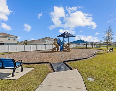 1807 Brisbane Place - Photo Thumbnail 27