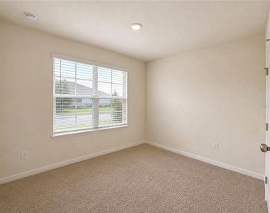 869 Ambleside Drive - Photo Thumbnail 11