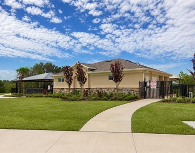869 Ambleside Drive - Photo Thumbnail 16