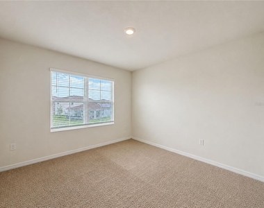869 Ambleside Drive - Photo Thumbnail 10