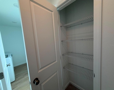 6020 Wellbeing Way - Photo Thumbnail 27