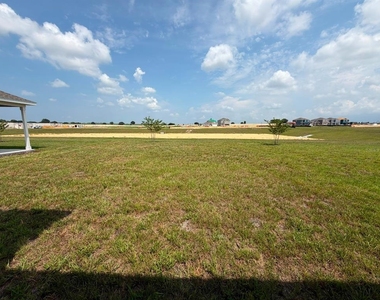 6020 Wellbeing Way - Photo Thumbnail 2