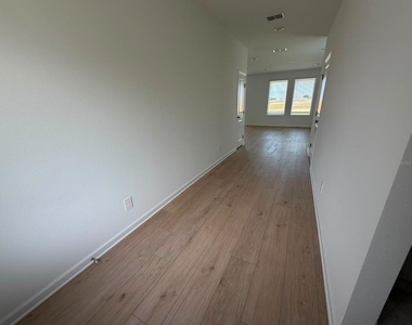6020 Wellbeing Way - Photo Thumbnail 3